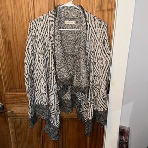 Abercrombie & Fitch Cardigan M/L size